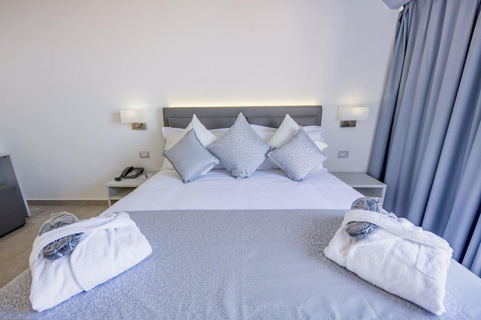 Ossuna Bay Hotel Boutique 切法卢 外观 照片