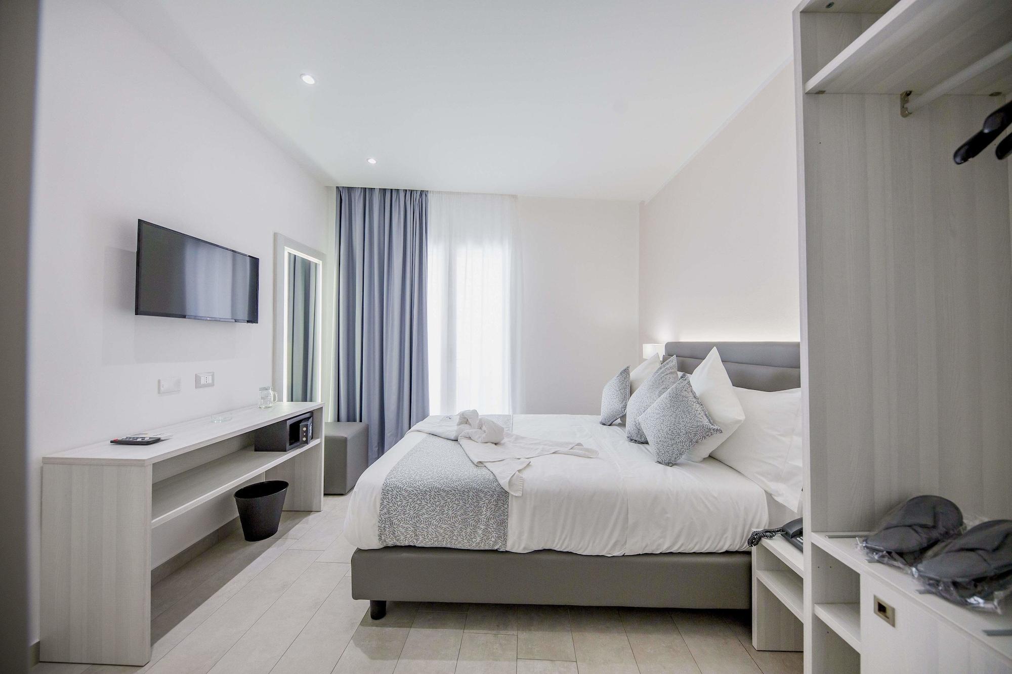 Ossuna Bay Hotel Boutique 切法卢 外观 照片